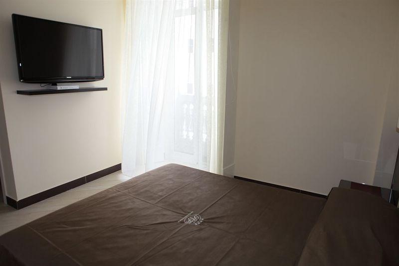 Hotel Ferdinando II Neapol Zewnętrze zdjęcie